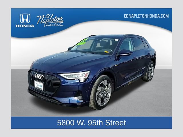 Used 2021 Audi e-tron Premium w/ Convenience Plus Package image 1