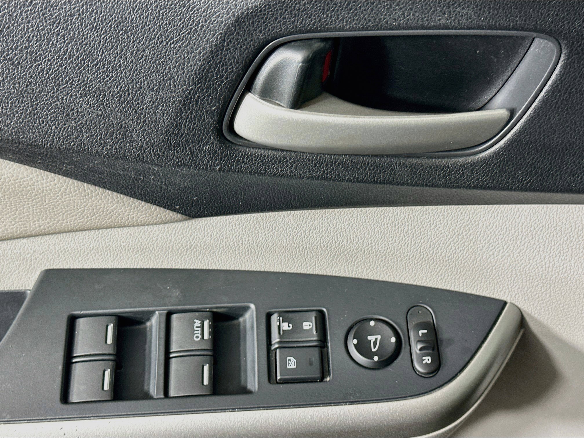 Used 2013 Honda CR-V EX-L image 15