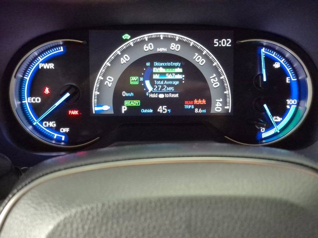 New 2025 Toyota RAV4 SE image 12