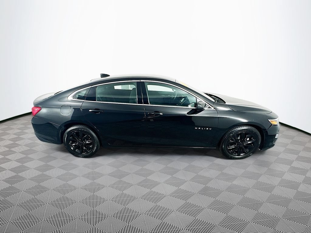 Used 2024 Chevrolet Malibu LT FWD image 12