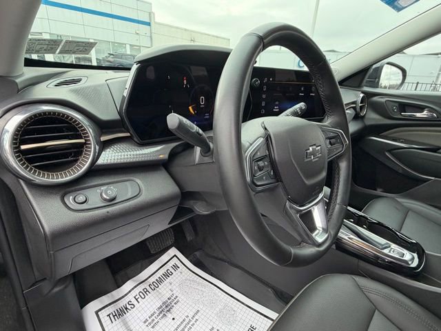Certified 2025 Chevrolet Trax ACTIV w/ Sunroof Package image 34