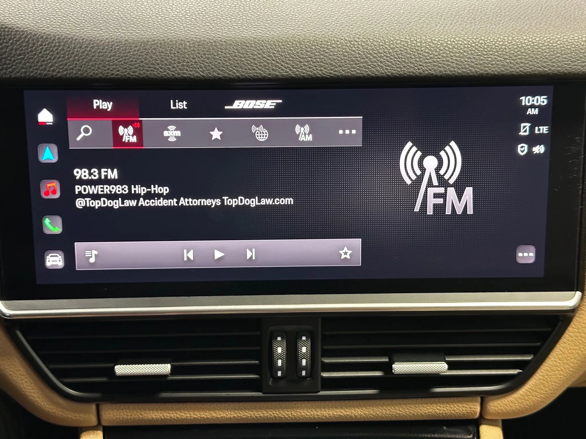 Used 2022 Porsche Cayenne Platinum Edition w/ Premium Package Plus image 39