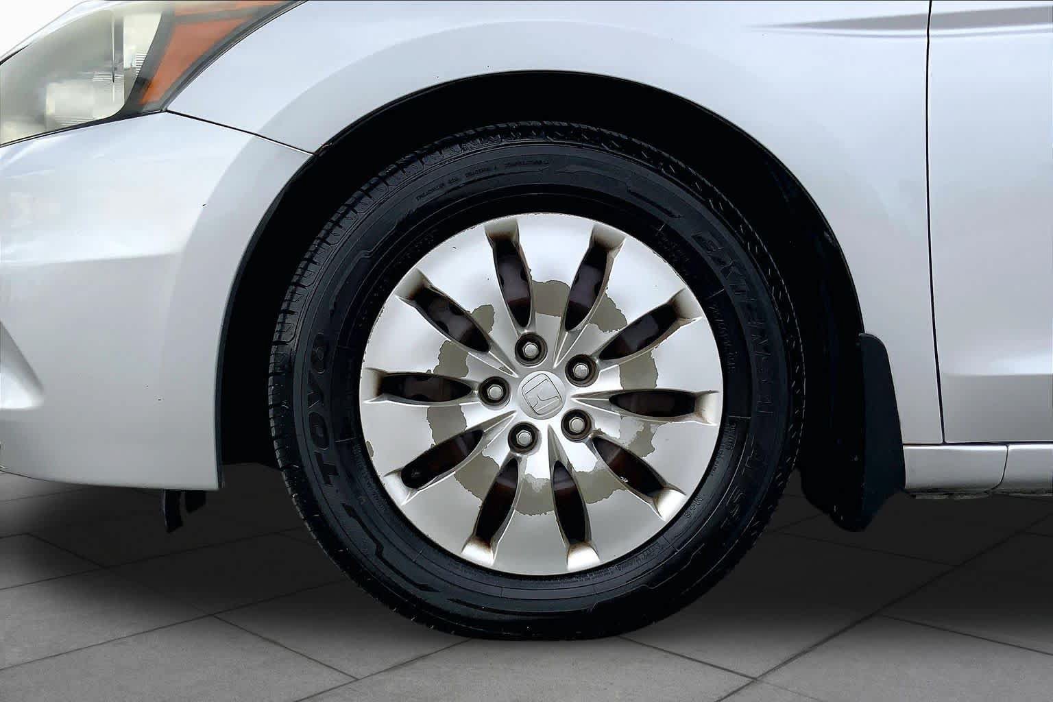 Used 2011 Honda Accord LX image 10