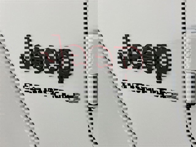 Used 2025 Jeep Gladiator Rubicon w/ Convenience Group image 33