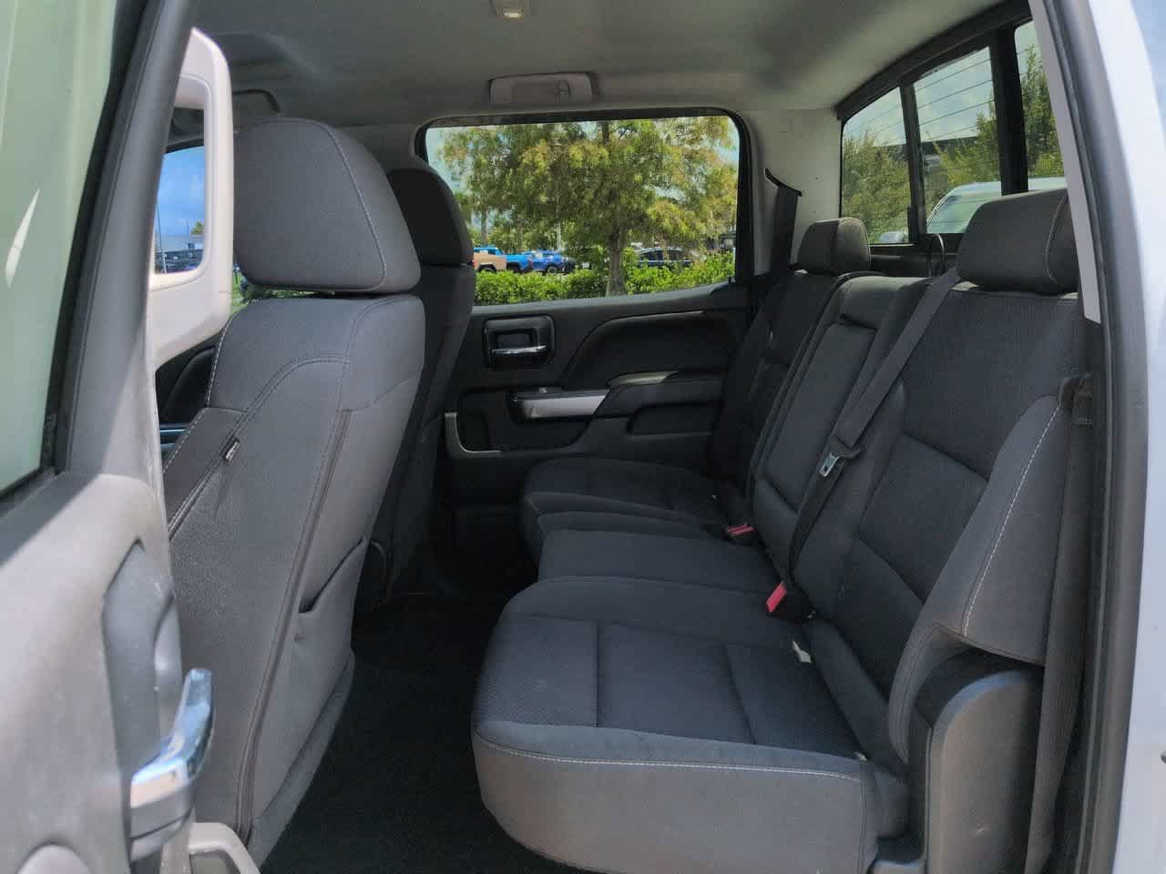 Used 2018 Chevrolet Silverado 1500 LT w/ All Star Edition AWD/4WD image 13