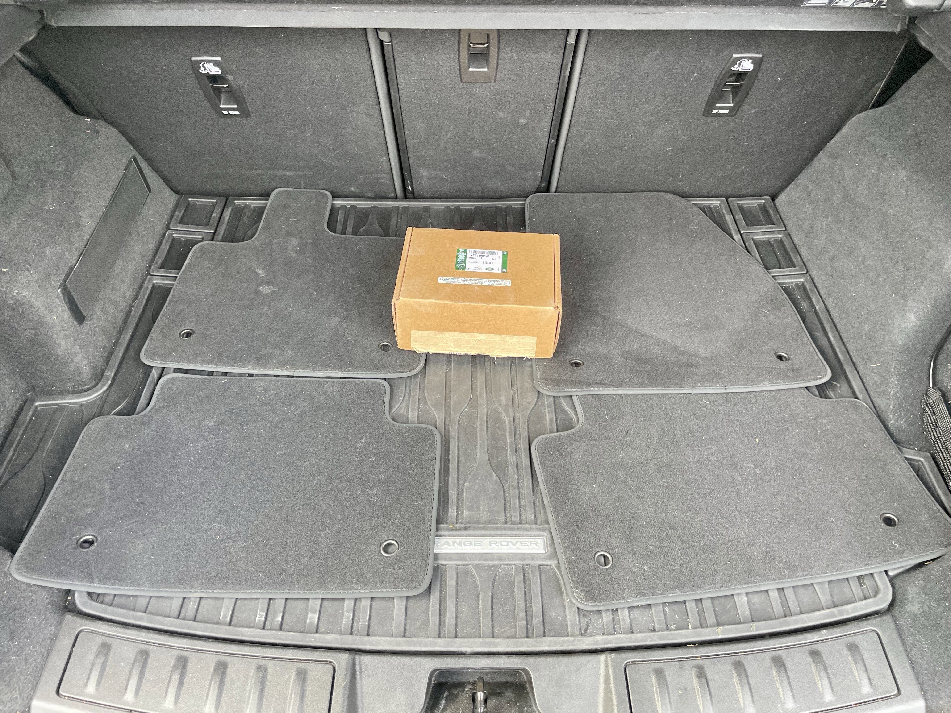 Certified 2024 Land Rover Range Rover Evoque S image 34