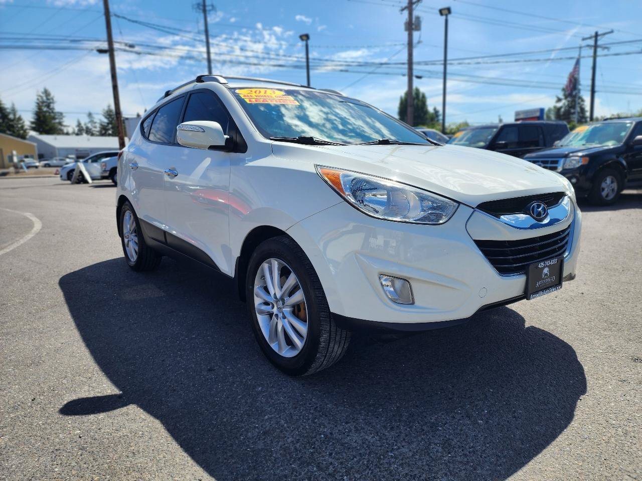 Used 2013 Hyundai Tucson Limited AWD/4WD image 3