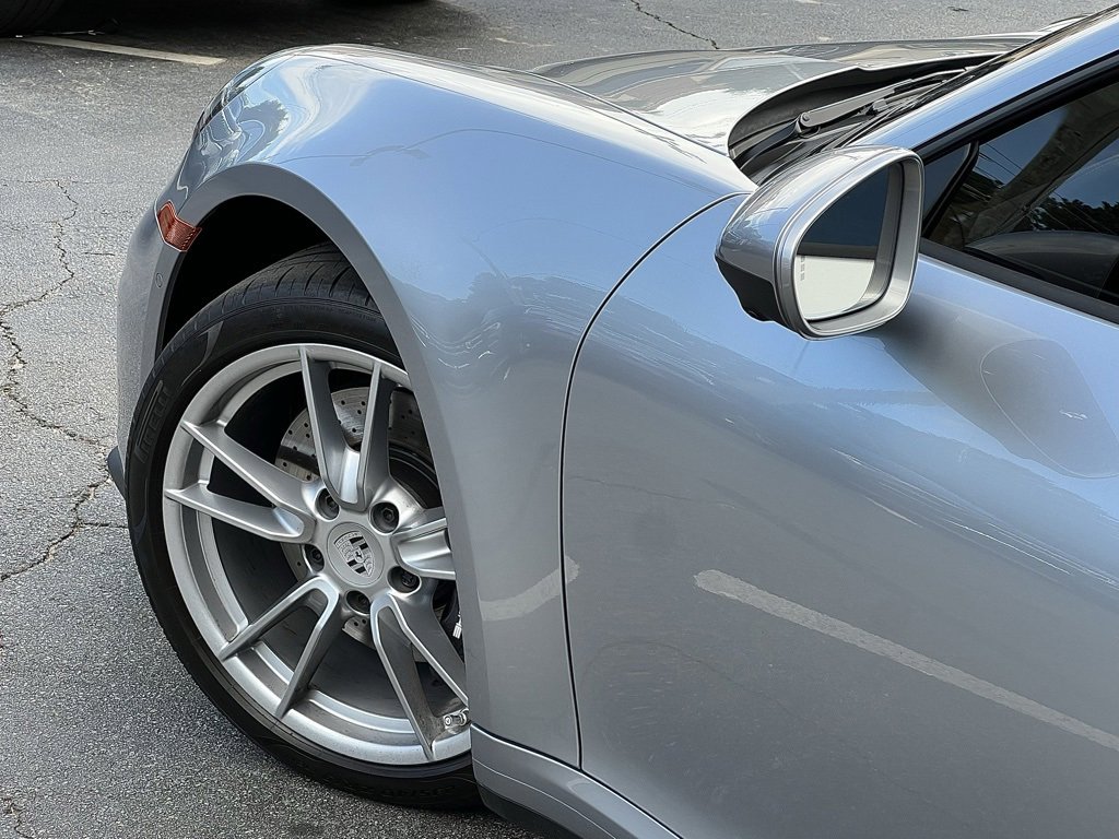 Used 2025 Porsche 911 Carrera image 23