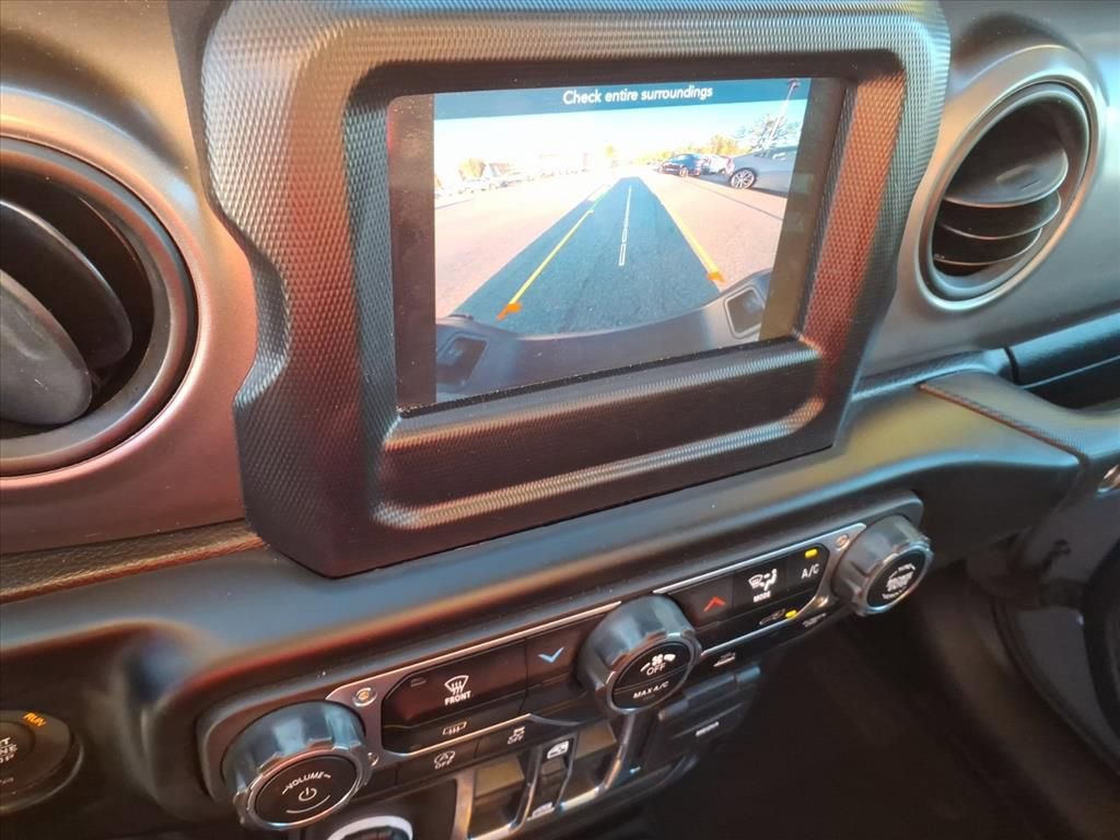 Used 2023 Jeep Gladiator Sport image 36