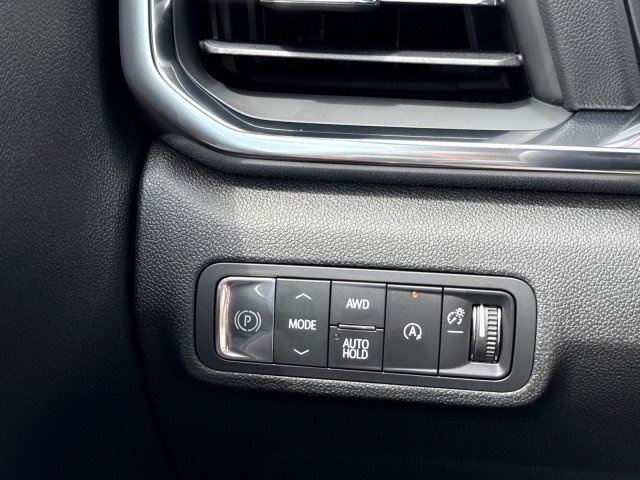 New 2025 GMC Terrain Elevation image 28