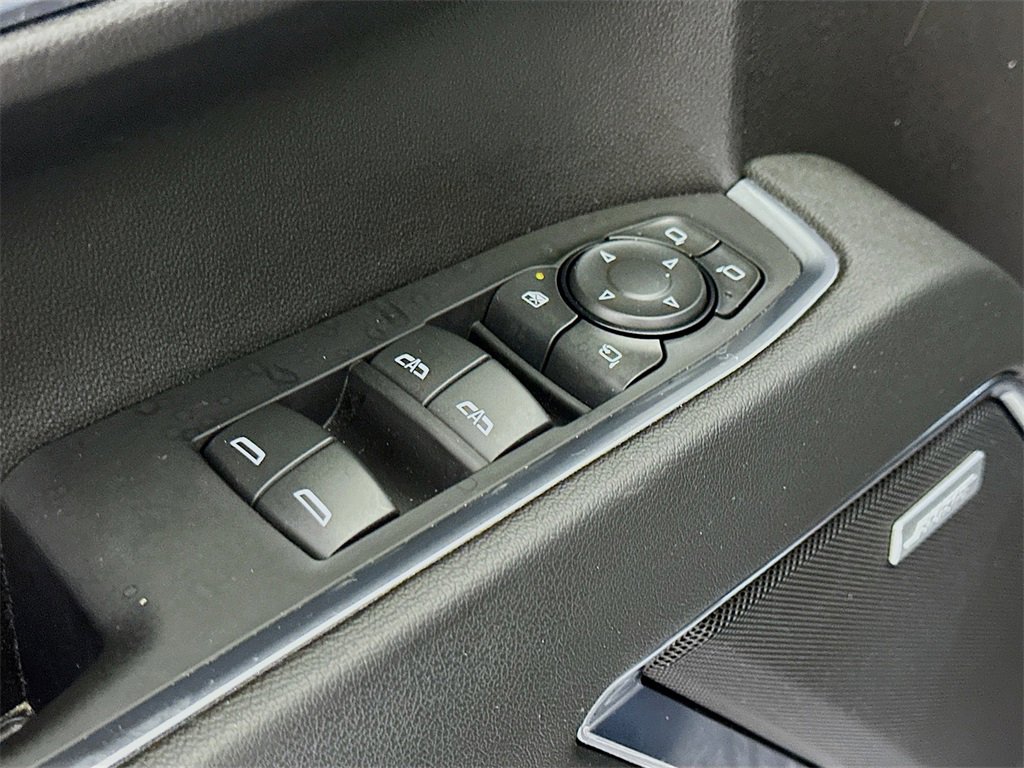 Used 2024 Chevrolet Silverado 1500 LTZ w/ LTZ Premium Package image 16