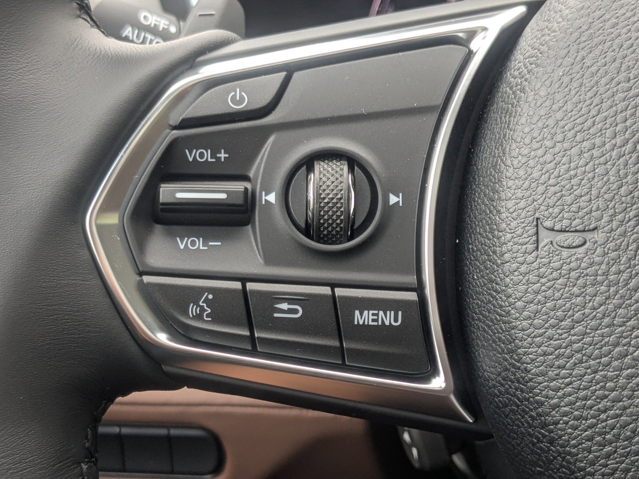 New 2026 Acura MDX w/ Technology Package FWD image 15