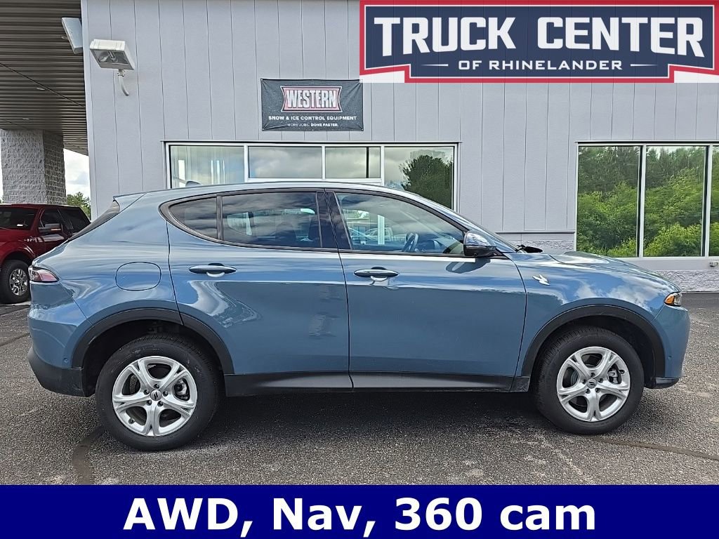 Used 2023 Dodge Hornet GT Plus w/ Tech Pack Plus w/o Parking image 2