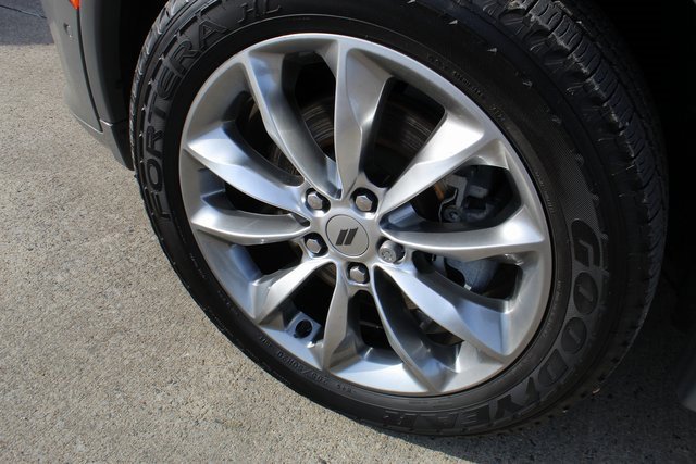 Used 2022 Dodge Durango Citadel image 3