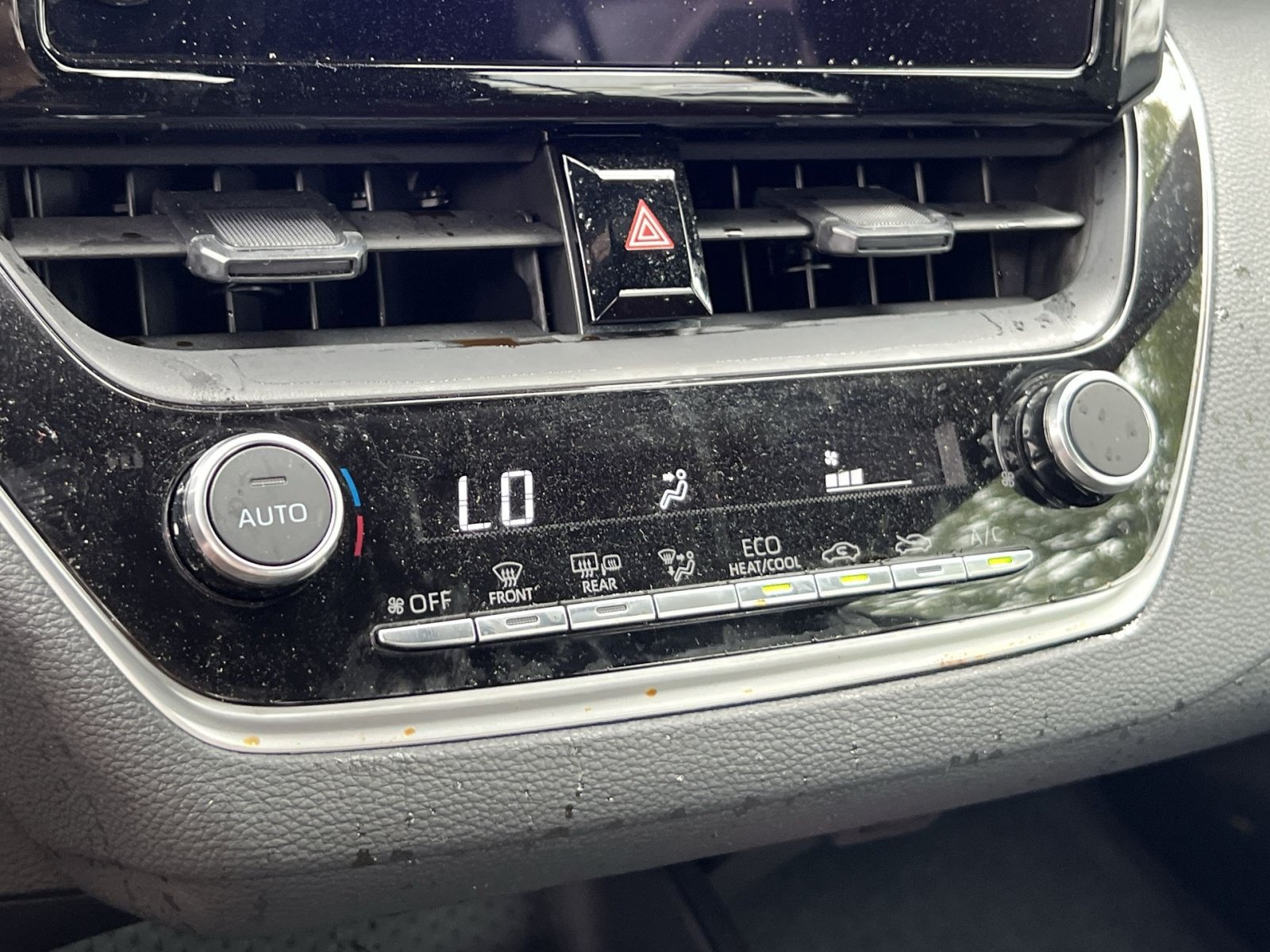 Used 2026 Toyota Corolla SE FWD image 18
