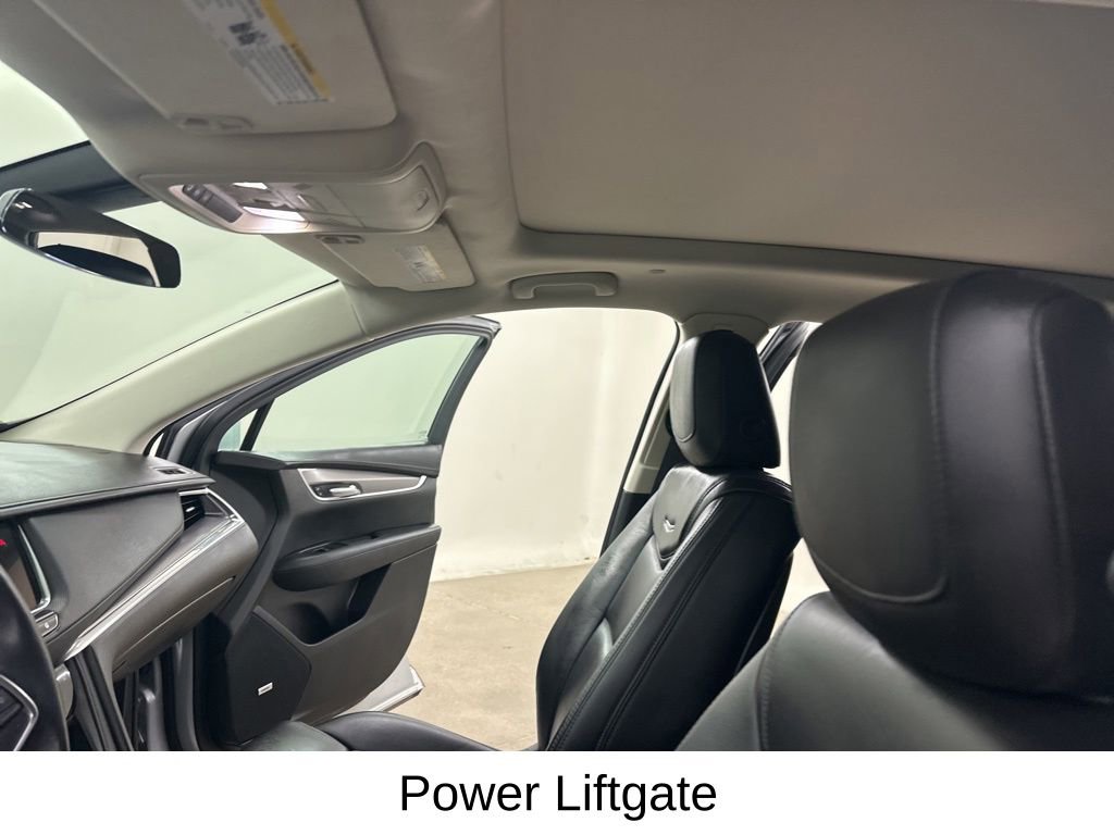 Used 2017 Cadillac XT5 Luxury image 33