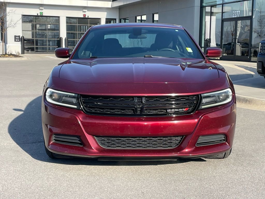 Used 2019 Dodge Charger SXT image 2