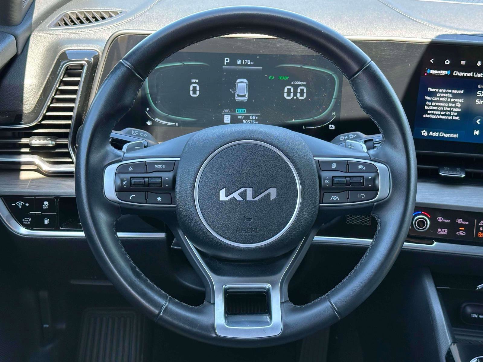 Used 2023 Kia Sportage X-Line AWD/4WD image 9