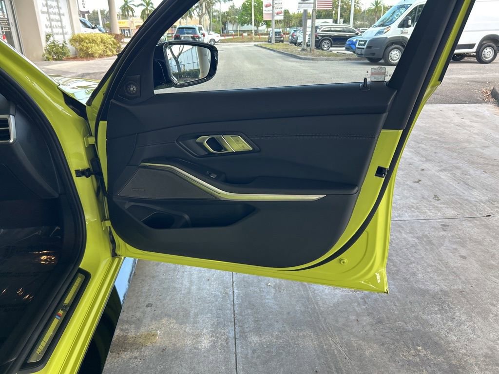 Used 2025 BMW M3 Sedan image 29