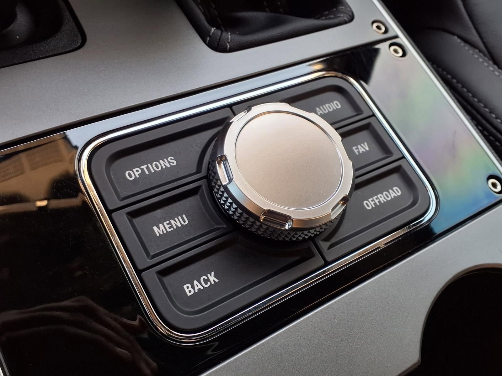 Used 2024 INEOS Grenadier Fieldmaster Edition image 21