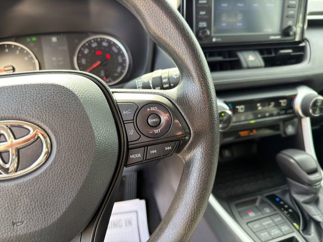 Used 2022 Toyota RAV4 XLE image 29