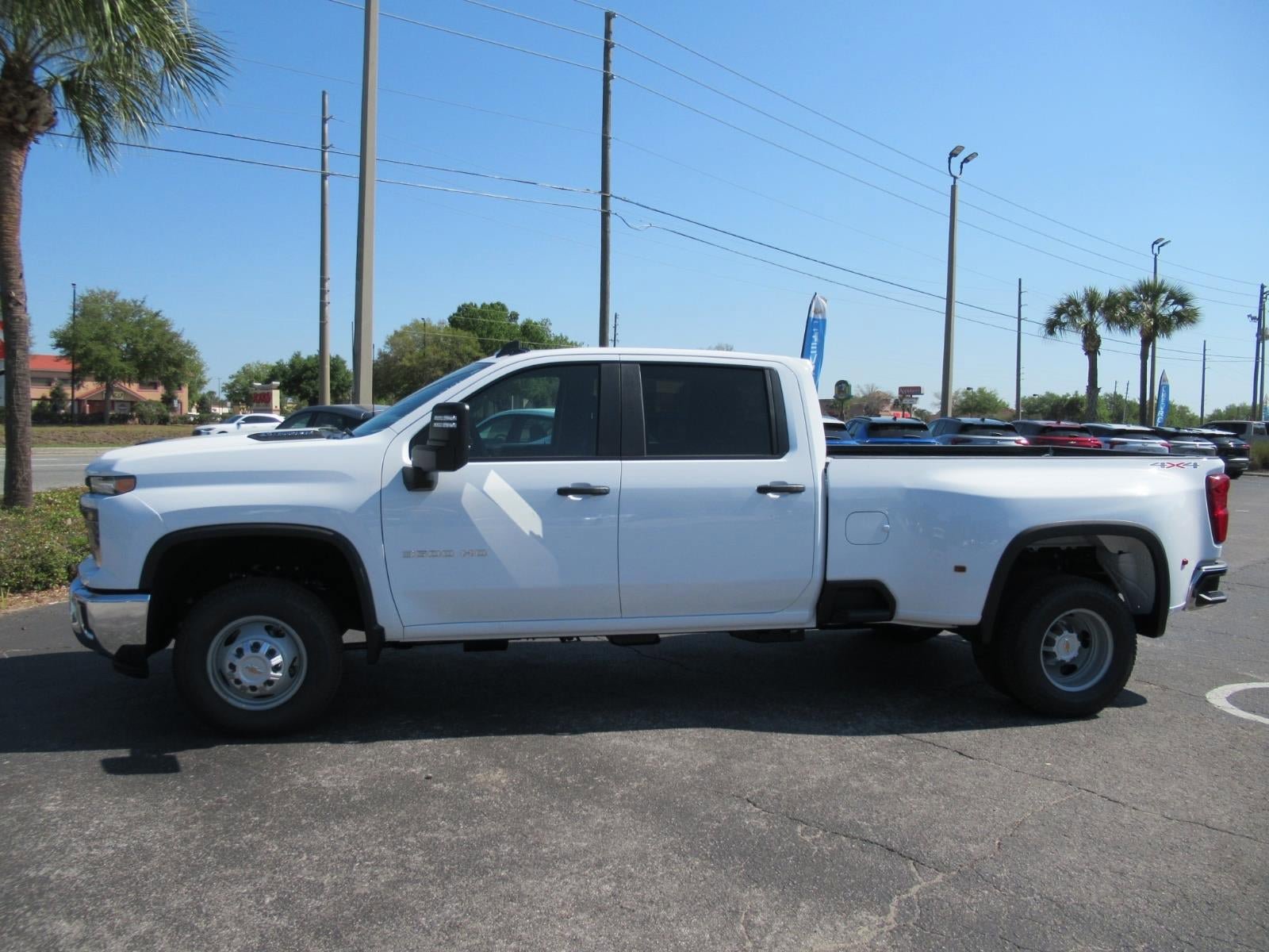 New 2026 Chevrolet Silverado 3500 W/T AWD/4WD image 2