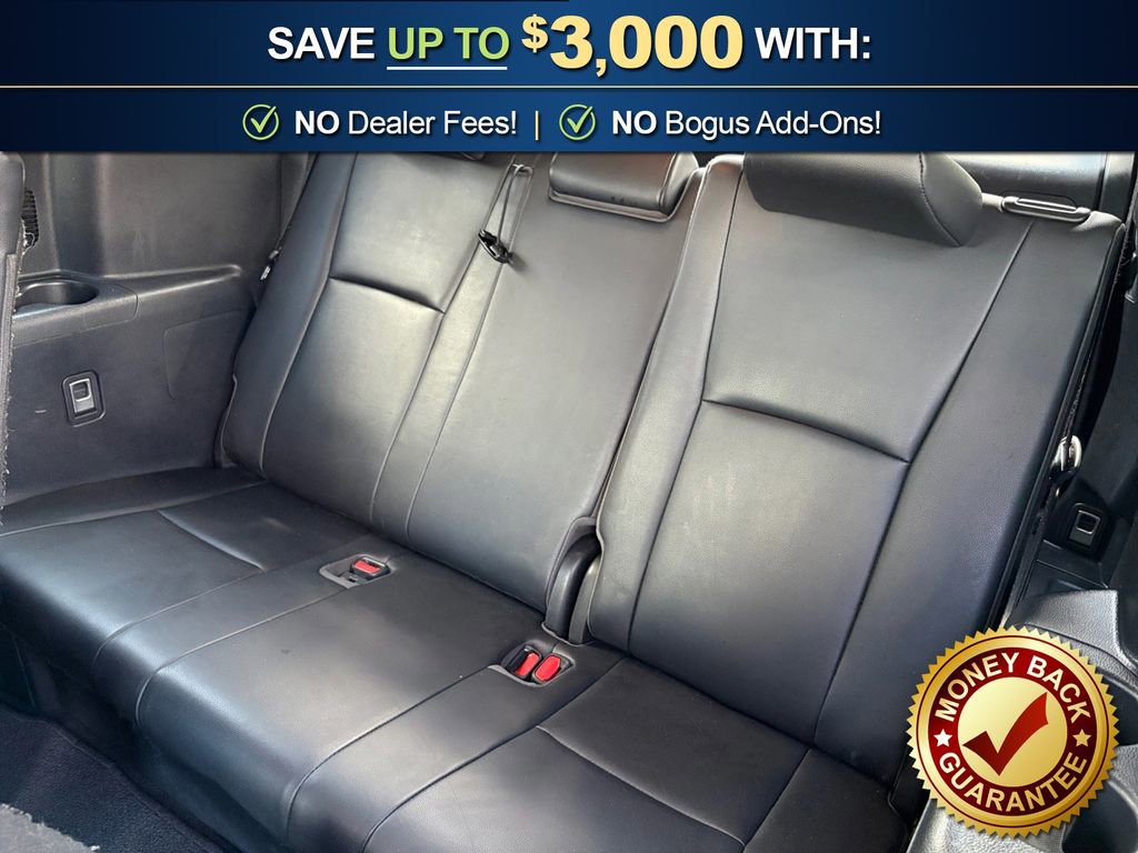 Used 2020 Toyota Highlander XLE FWD image 21