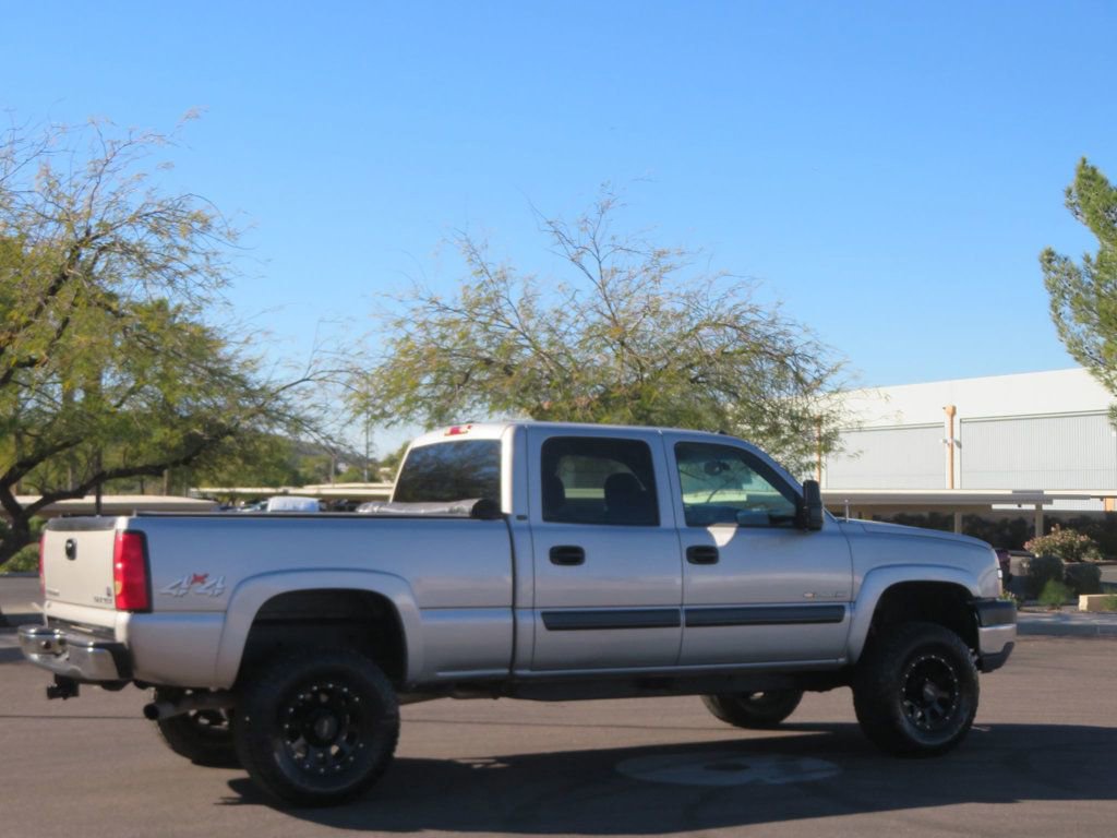 Used 2004 Chevrolet Silverado 2500 LS w/ Skid Plate Package AWD/4WD image 6