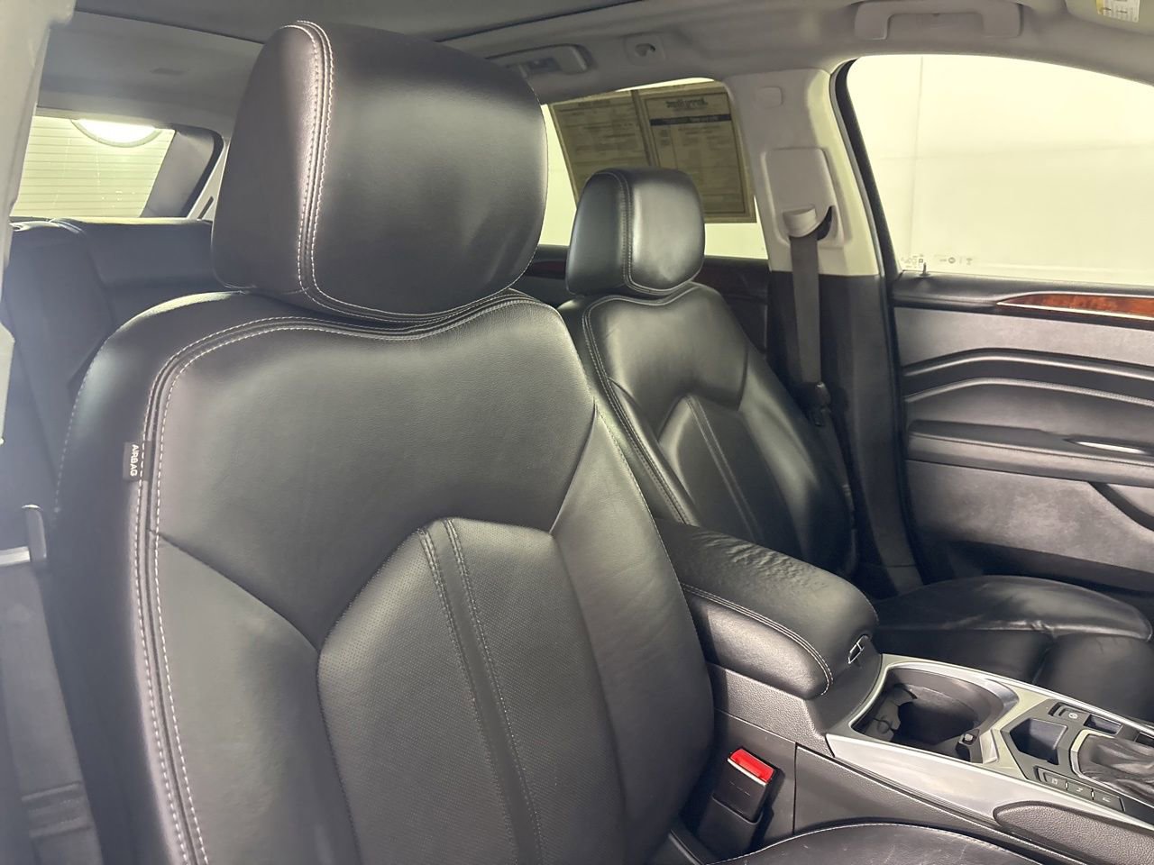 Used 2016 Cadillac SRX Luxury w/ Driver Awareness Package FWD image 28