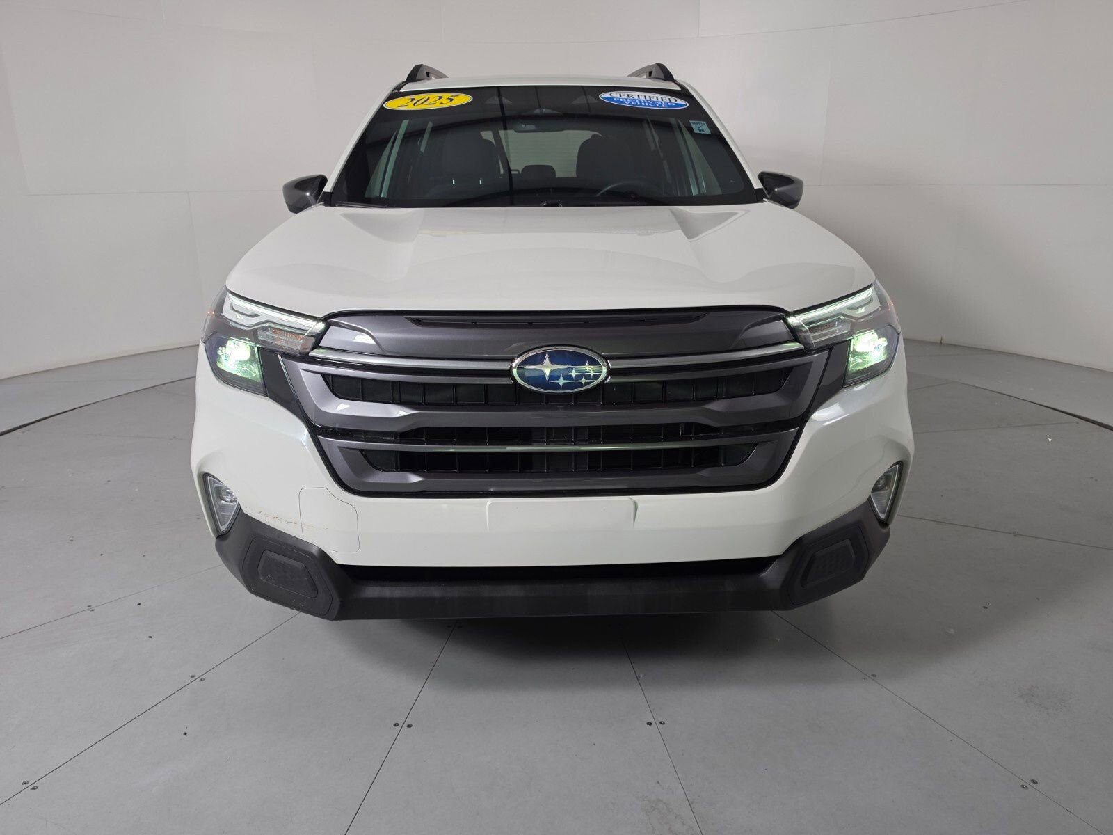 Certified 2025 Subaru Forester Premium AWD/4WD image 8