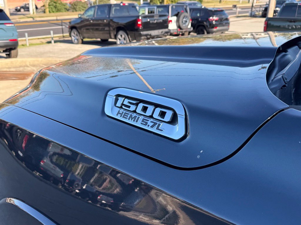 Used 2019 RAM 1500 Laramie Longhorn AWD/4WD image 11