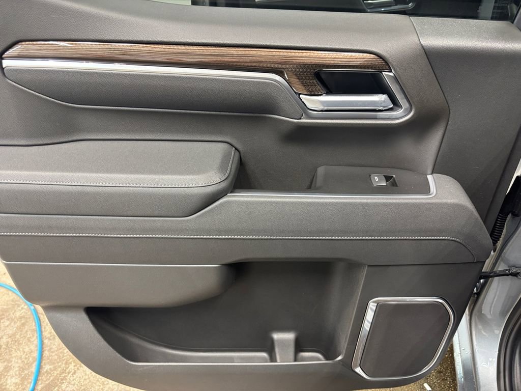 New 2026 Chevrolet Silverado 1500 RST AWD/4WD image 29