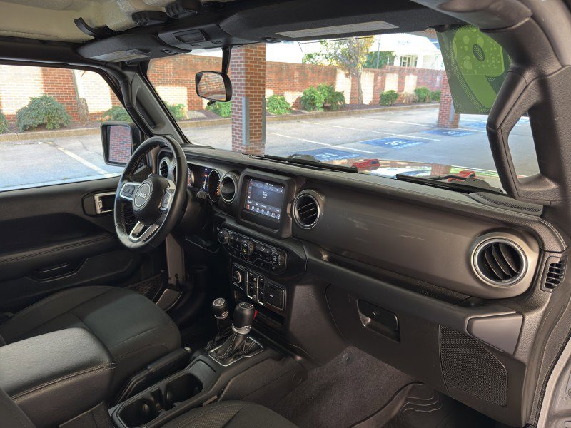 Used 2019 Jeep Wrangler Unlimited Sahara w/ Cold Weather Group image 35