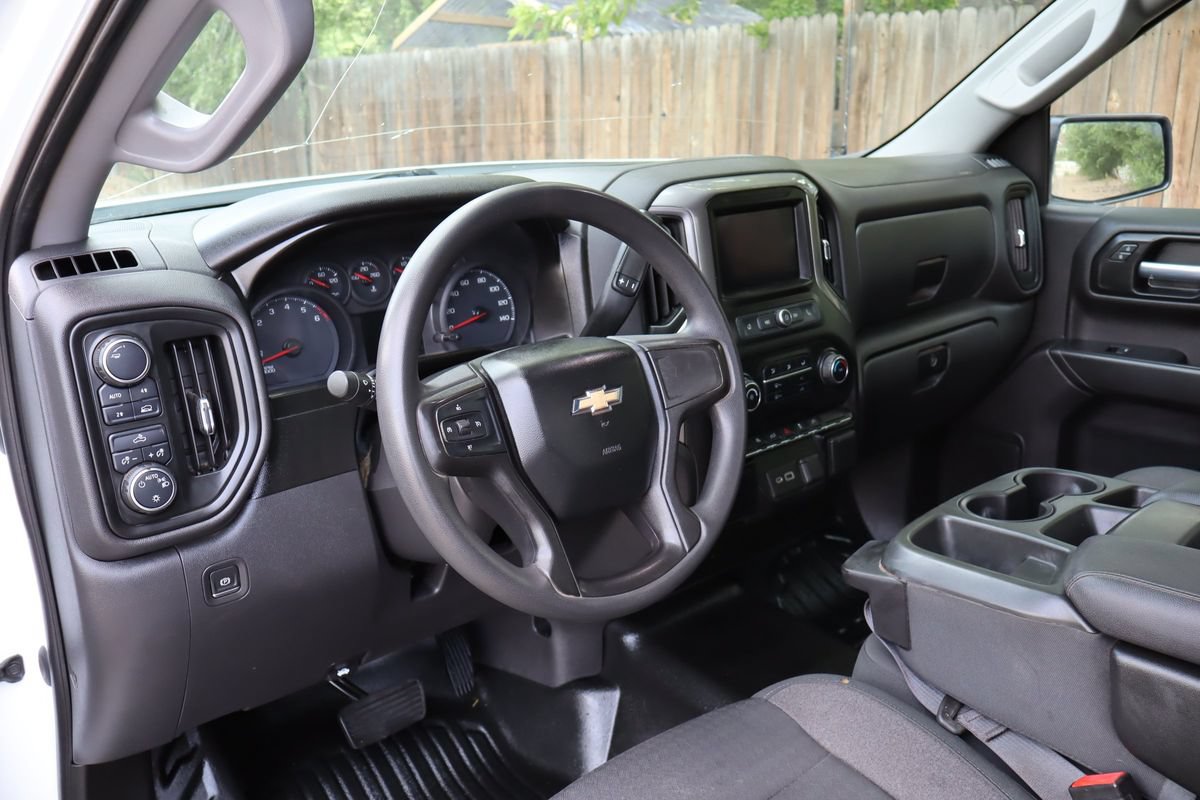 Used 2021 Chevrolet Silverado 1500 W/T w/ WT Value Package AWD/4WD image 15