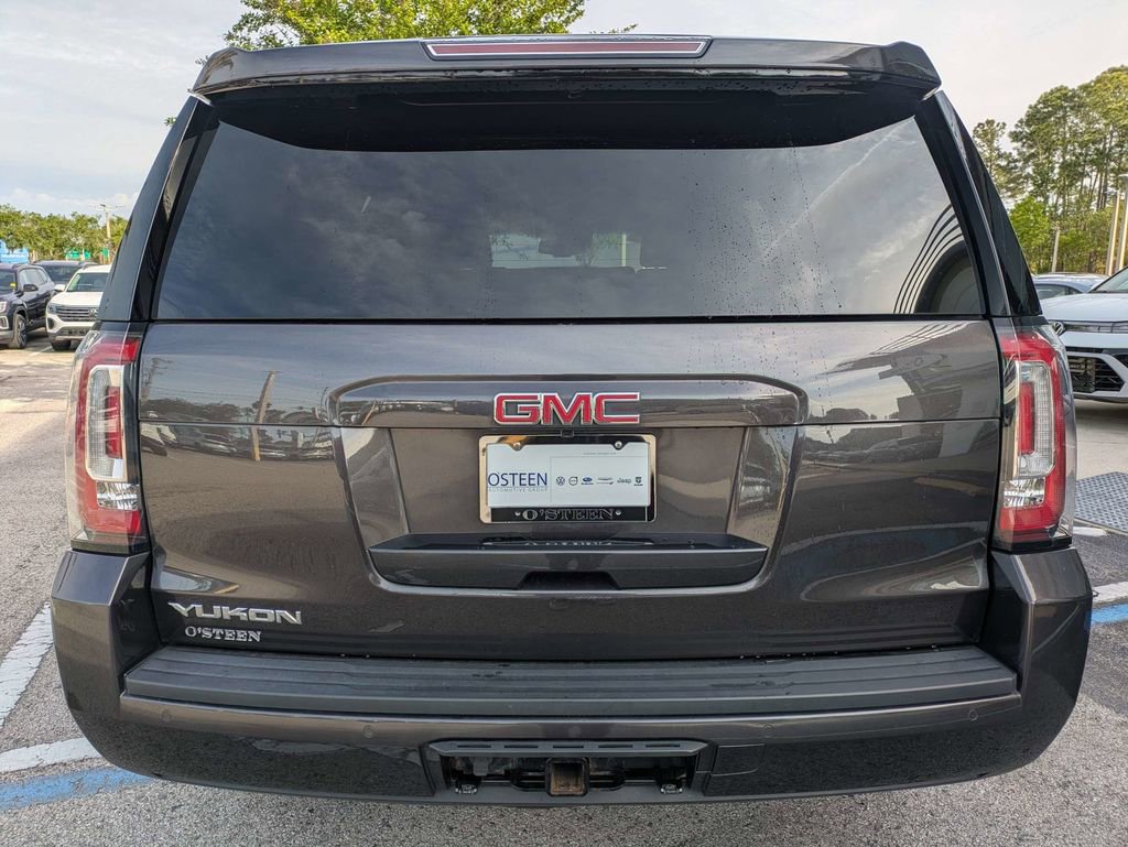 Used 2018 GMC Yukon SLE w/ SLE Value Package image 5