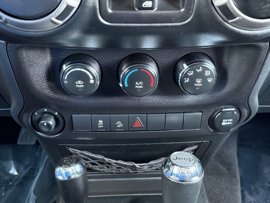 Used 2017 Jeep Wrangler Unlimited Sport w/ Quick Order Package 24S image 32