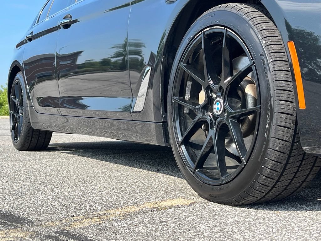 Used 2018 BMW 540i xDrive AWD/4WD image 9