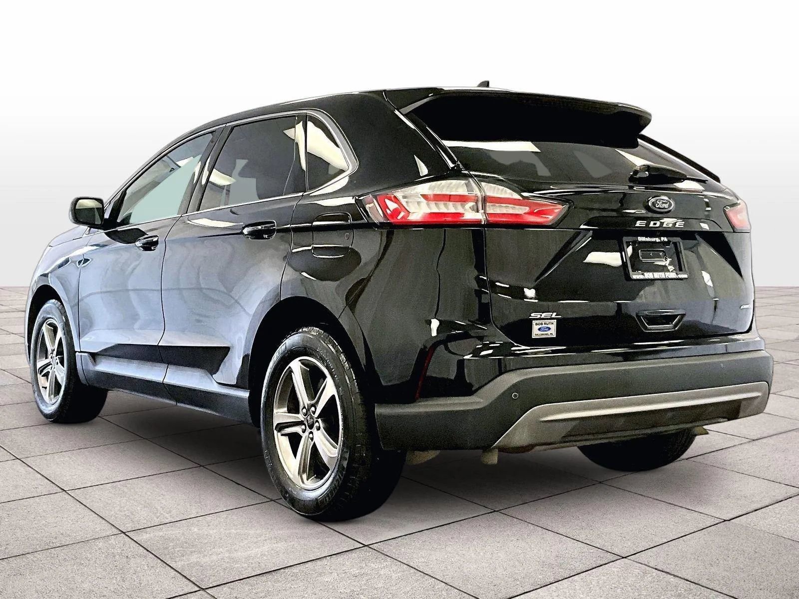 Certified 2023 Ford Edge SEL w/ Convenience Package AWD/4WD image 10