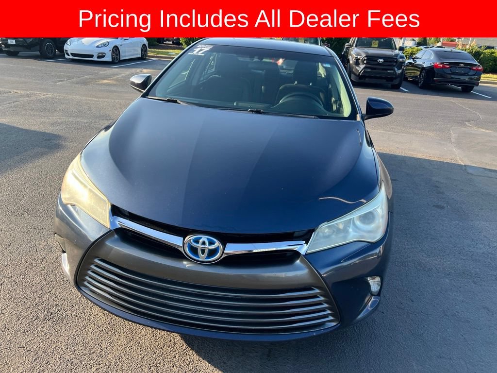 Used 2017 Toyota Camry LE FWD image 32