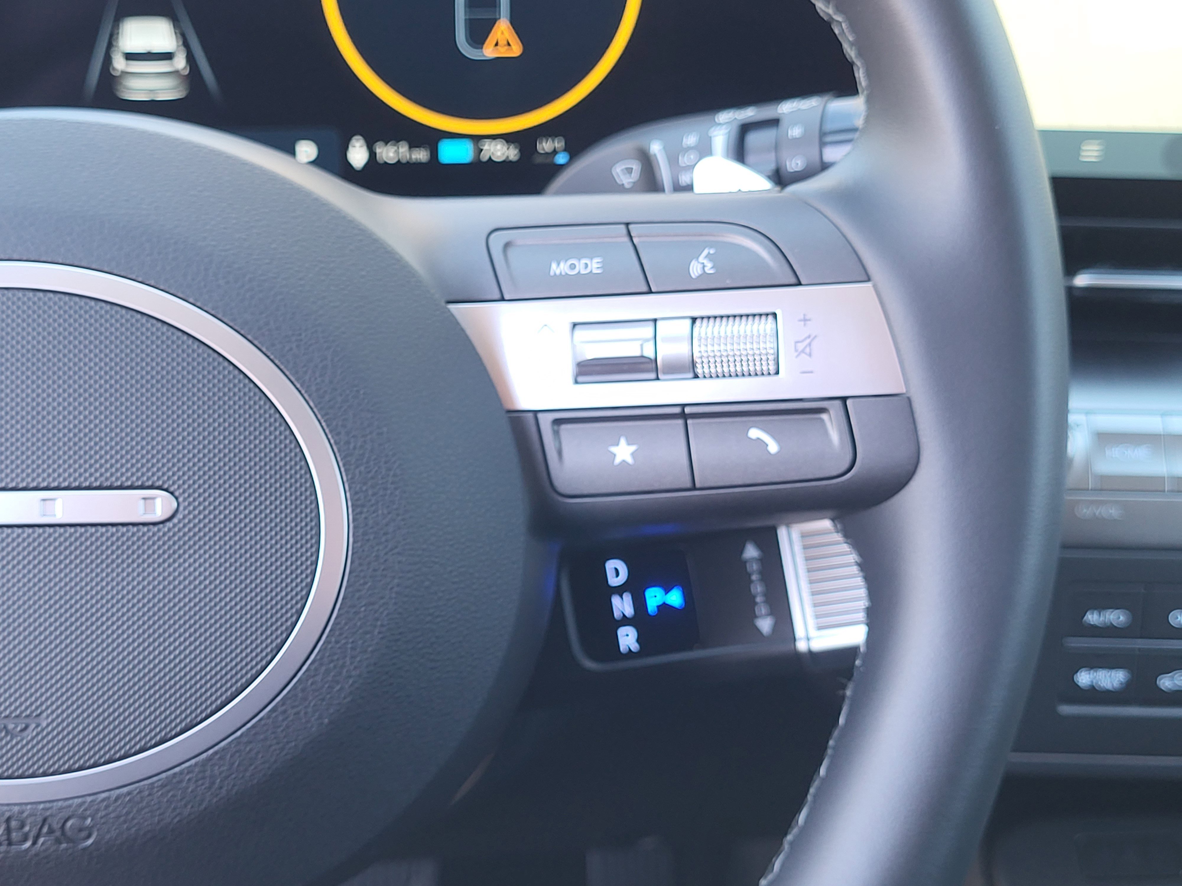 Used 2025 Hyundai Kona SEL image 15