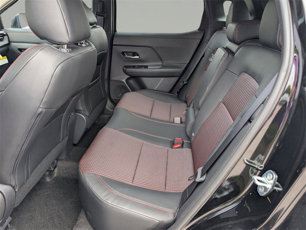 New 2026 Nissan Kicks SR image 14