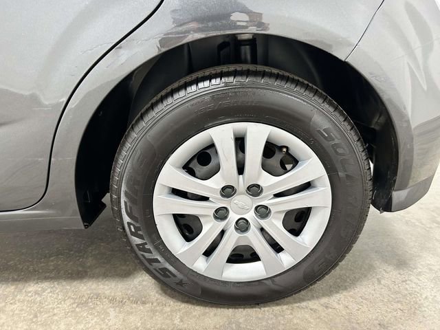 Used 2019 Chevrolet Sonic LT FWD image 7