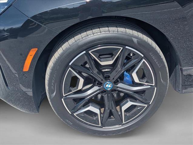 Certified 2024 BMW iX xDrive50 w/ Sport Package AWD/4WD image 21