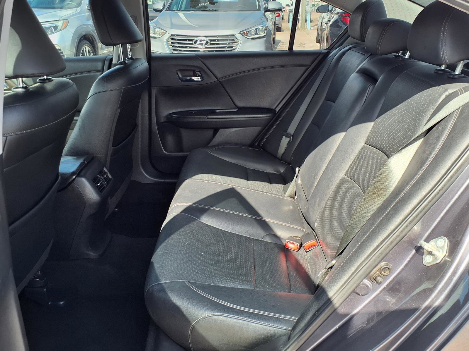 Used 2015 Honda Accord EX-L image 19