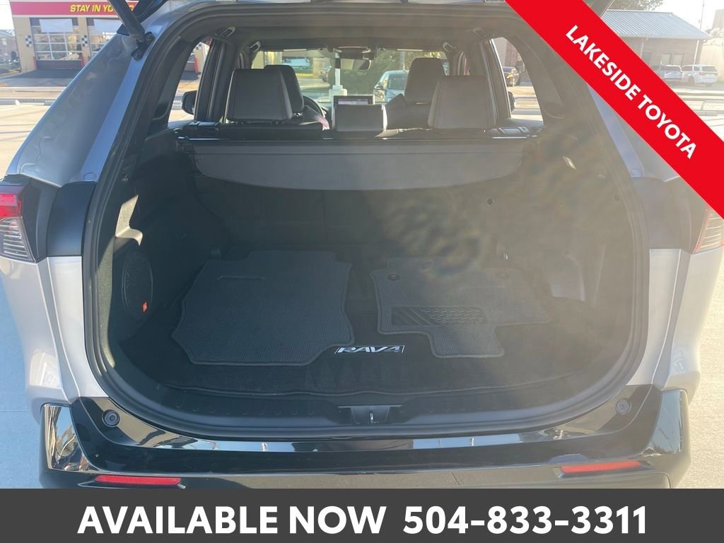 Used 2022 Toyota RAV4 XSE image 13