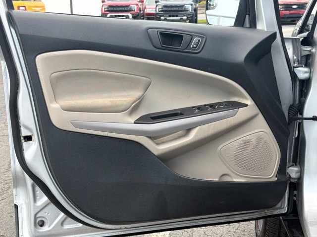 Used 2022 Ford EcoSport S AWD/4WD image 16