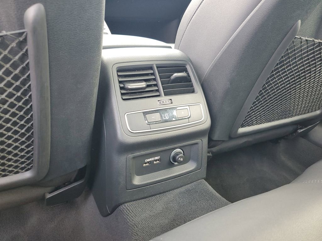 Used 2024 Audi A4 2.0T Premium Plus image 12