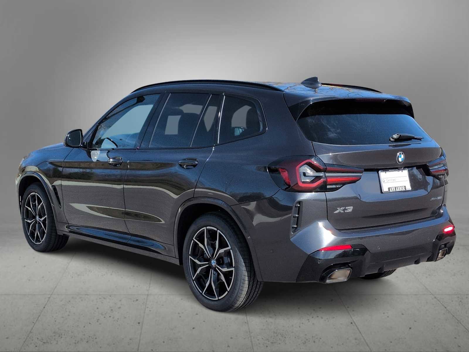 Certified 2024 BMW X3 xDrive30i w/ Premium Package image 6