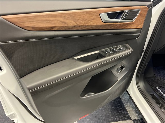 New 2026 Volkswagen Atlas SE image 8