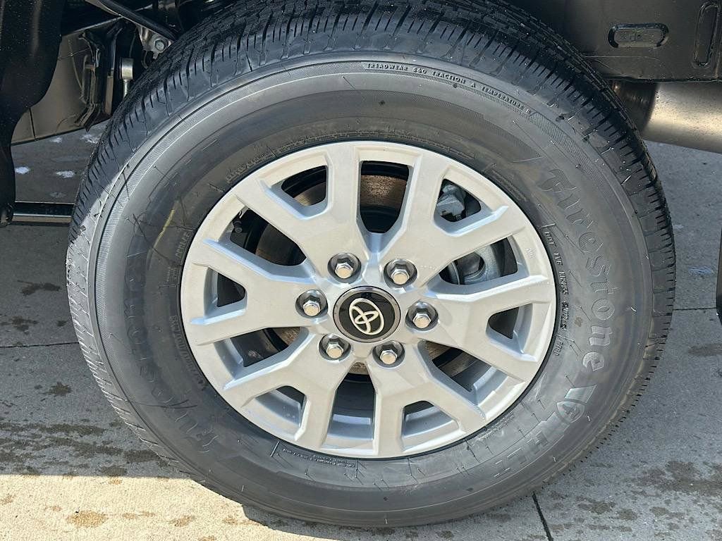 New 2026 Toyota Tacoma SR5 image 15